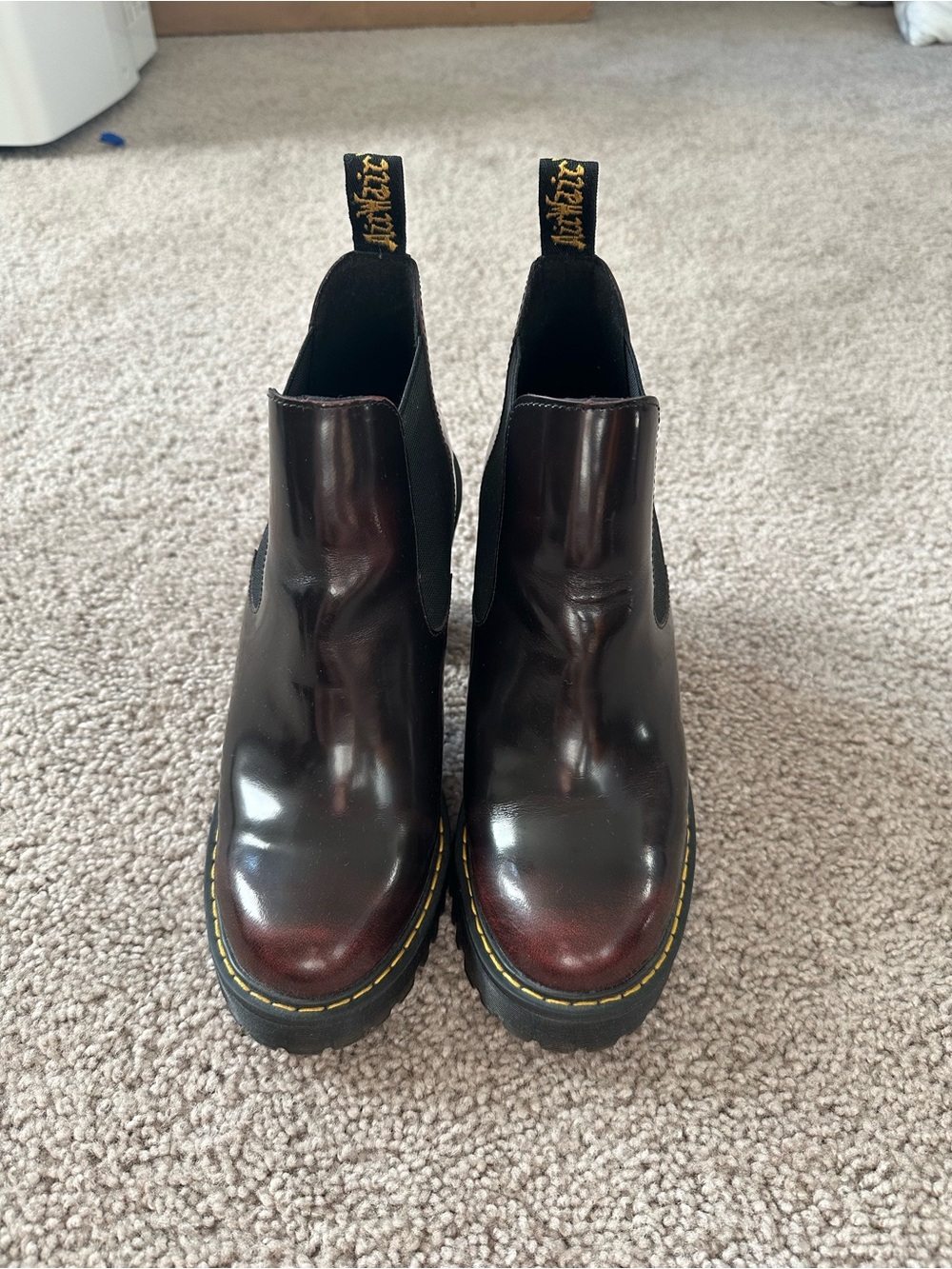 Dr. Martens woman Black/Burgundy Chelsea Boots with Yellow Stitching